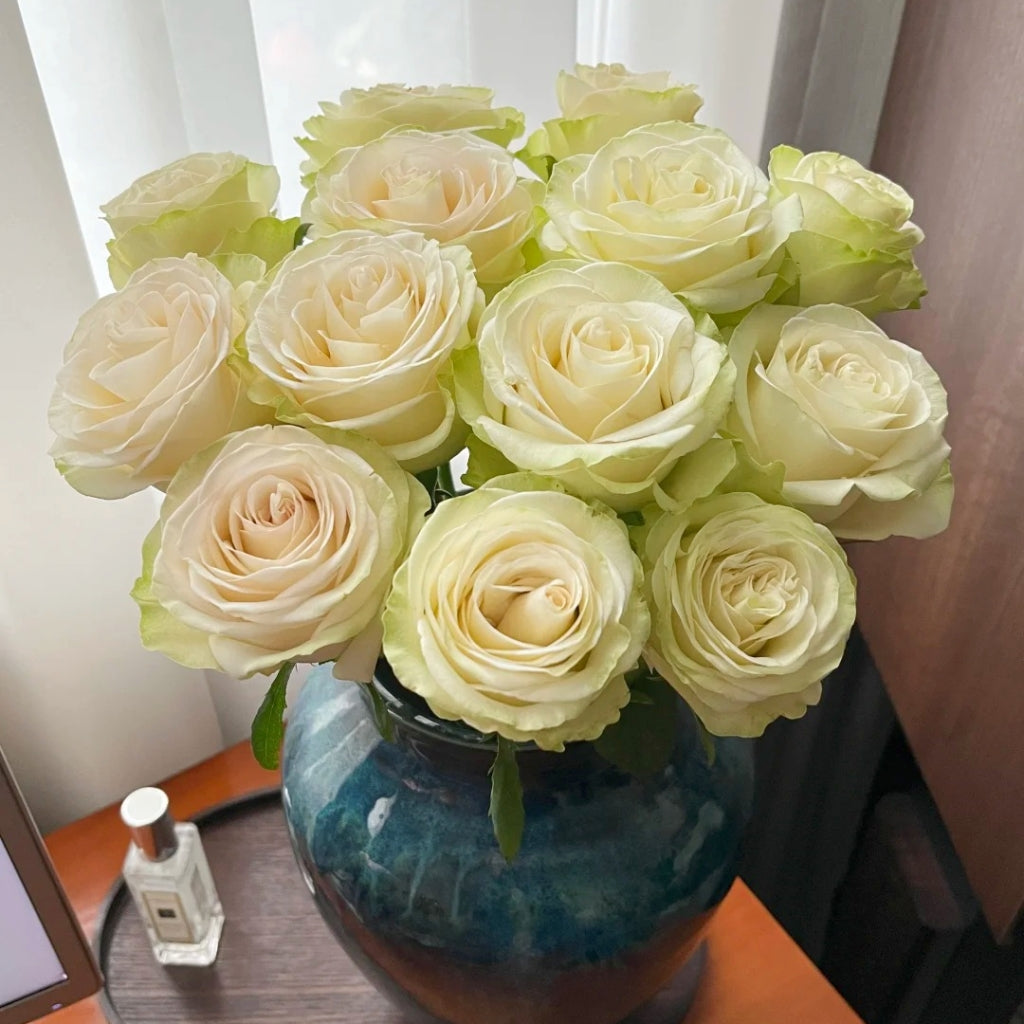 Dynamic Rose